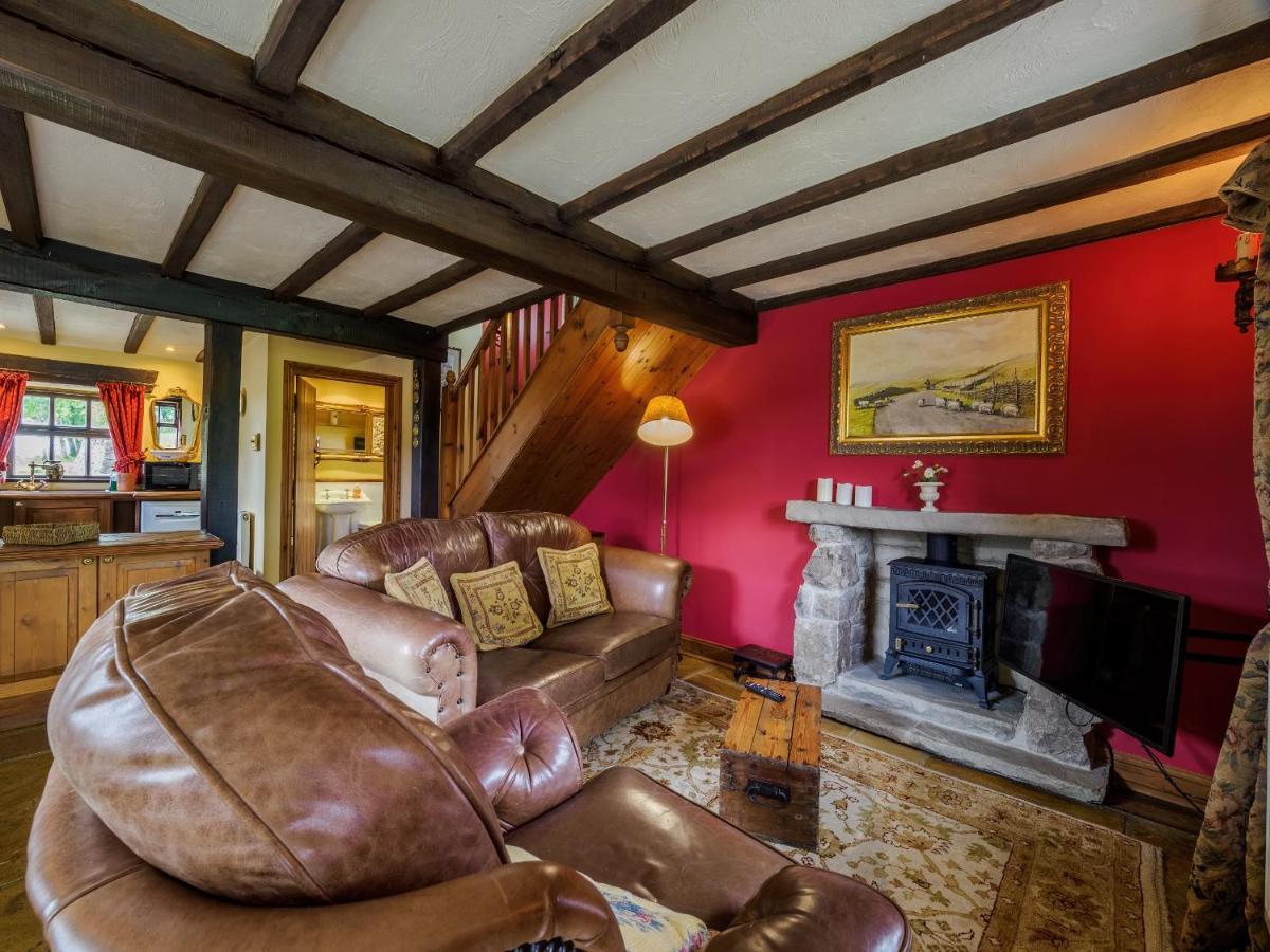 Sweet Knoll Cottage バクストン エクステリア 写真