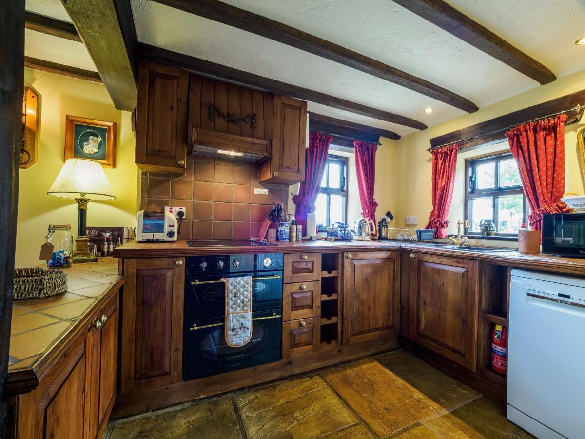 Sweet Knoll Cottage バクストン エクステリア 写真
